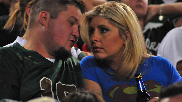 Hangouts breaks out of Google+, will power NFL.com fantasy football experience