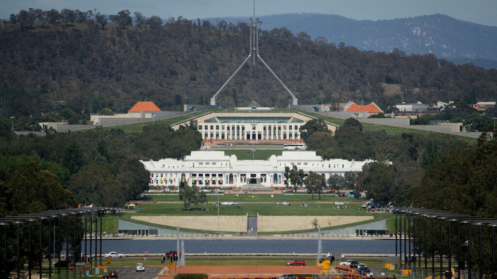 Australian government passes controversial cybercrime data retention bill