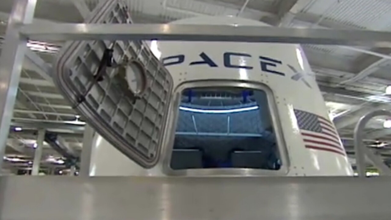 Elon Musk says moving a family to Mars should cost $500k by 2029, and we want to believe