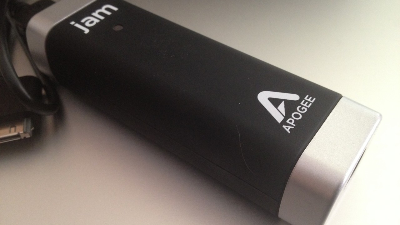 The Apogee Jam is a killer USB guitar interface for your Mac, iPhone or iPad