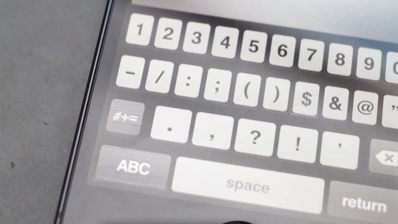 Graphics glitches seen on iPhone 5 screens and keyboards are likely a software issue, not hardware