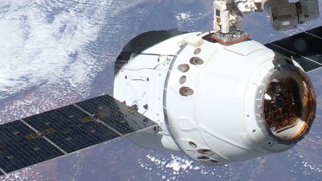 Elon Musk and Charlie Bolden of NASA discuss Sunday’s Dragon capsule mission in Google hangout