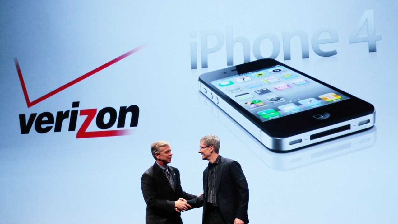 Apple fixes issue allowing Verizon cellular data usage while on WiFi