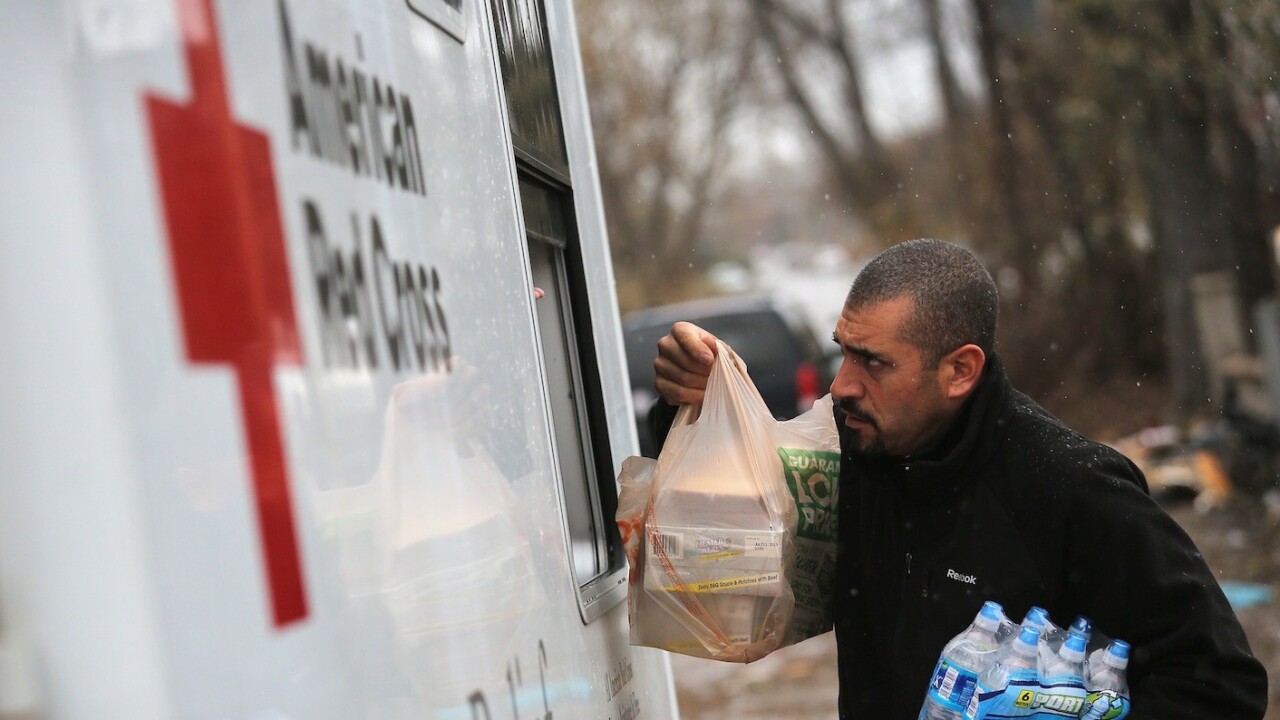 Apple gives $2.5 million to the Red Cross in aid of families and businesses affected by Sandy