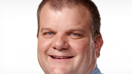 Apple SVP of Technologies Bob Mansfield cashes in 35k shares of stock valued at roughly $20.38M