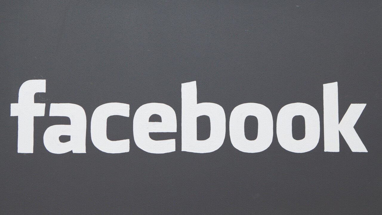 German data commissioner orders Facebook to drop its real name policy