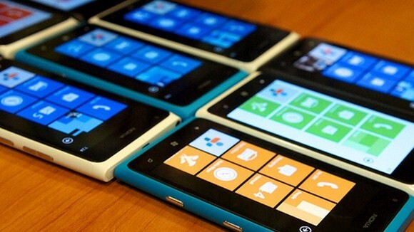 Nokia’s Elop admits to low early Lumia 920 production, explaining some shortages of the new handset