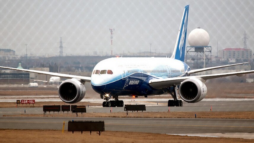Tesla’s Elon Musk offers to help get the grounded Boeing 787 Dreamliner back in the air