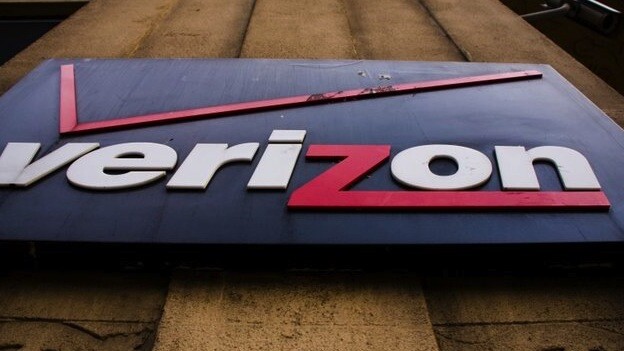 Verizon notes the iPhone effect as it estimates record 9.8m smartphone activations in Q4 2012
