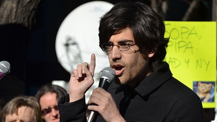 Anonymous hacks MIT web pages in tribute to Aaron Swartz