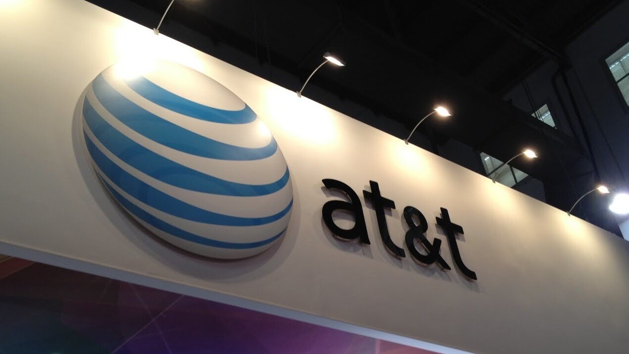 AT&T buys 700MHz mobile sprectrum from Verizon for $1.9 billion to boost its US LTE deployment