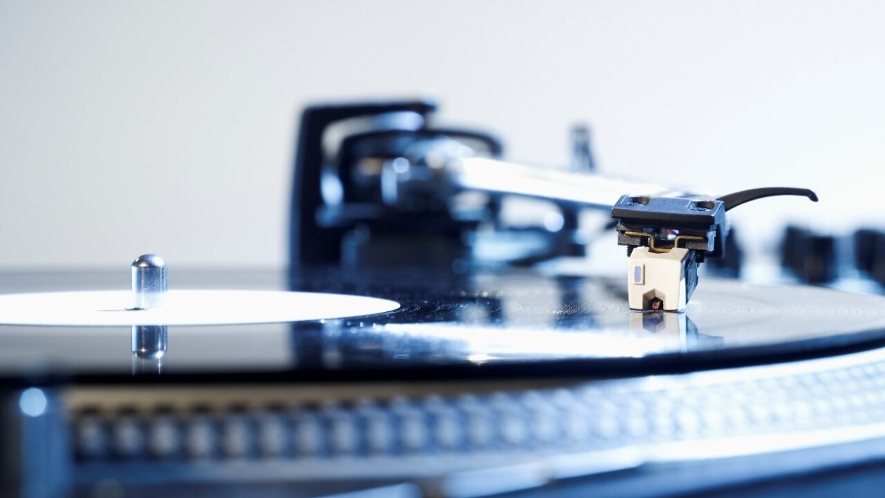 TNW Pick of the Day: Turnplay is an incredibly realistic record player-style music app for iPad