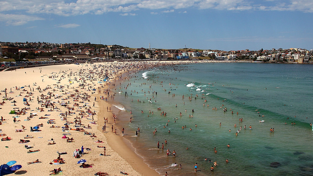 Australia is so hot right now, meteorologists had to add two new colors to temperature charts