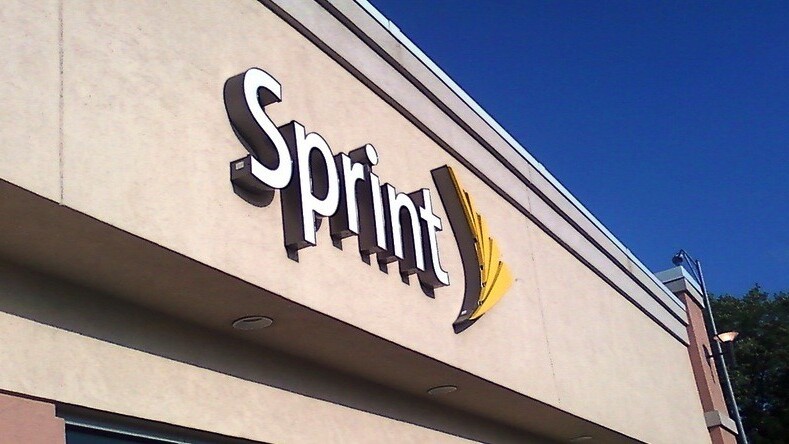 Sprint sees “best ever” iPhone sales in Q4, shifts 2.2 million units; LTE handset sales pass 4 million