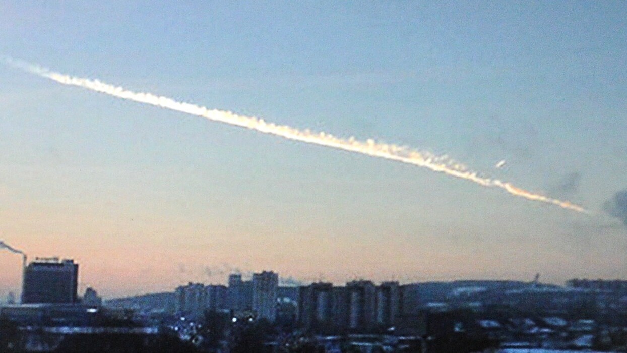 Watch: Incredible dashboard footage of the Russian meteor strike