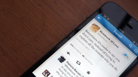 Twitter improves search with ‘Top Tweet’ emphasis in apps, removes video services on iOS