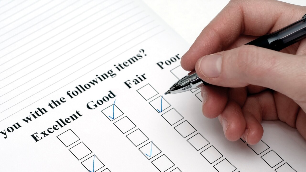 Quora now officially embraces reviews, letting users include star-ratings with their responses