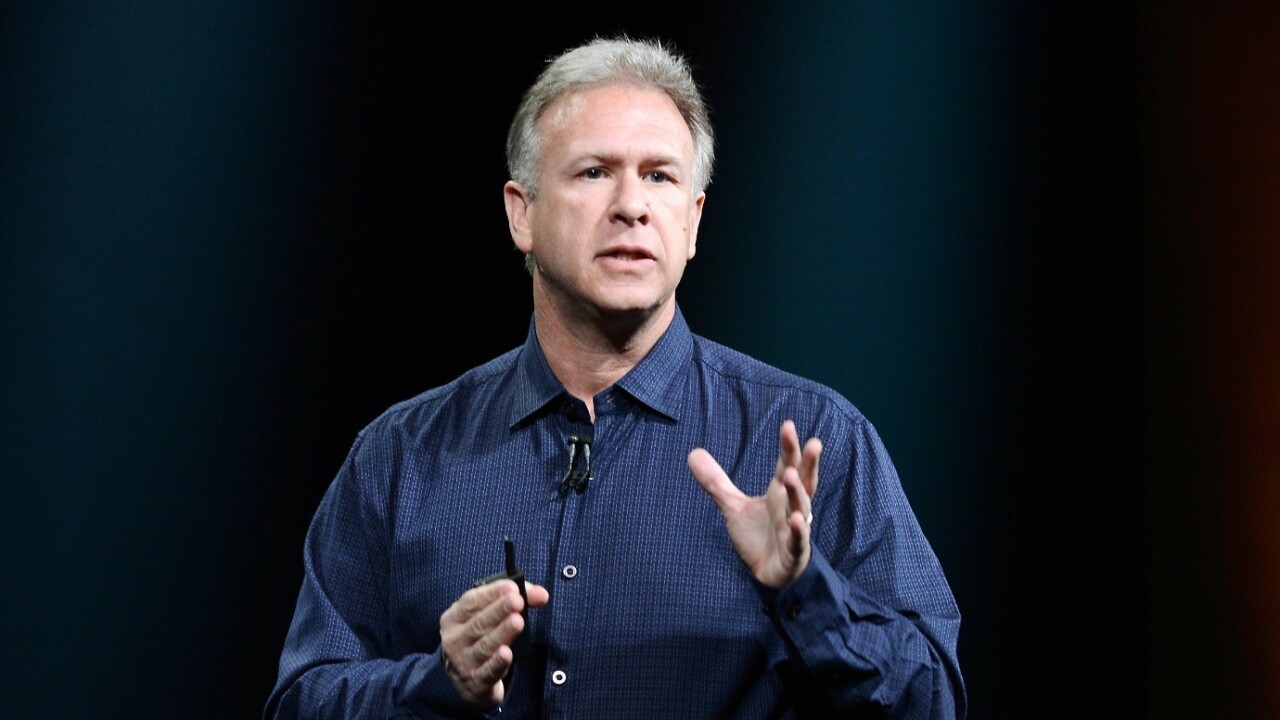 Apple SVP Phil Schiller can’t resist sharing overwhelmingly negative report on Android malware