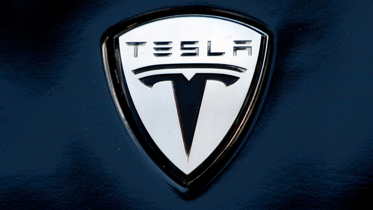 Tesla adjusts Model S financing plan to include 72-month loans and best value resale guarantee