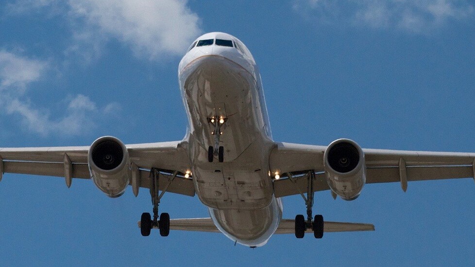 Hubskip finds the cheapest price for your flights and gives you money if it drops even lower