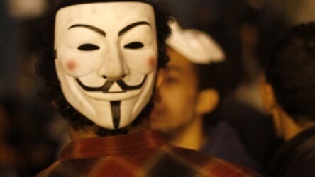 Oh the irony: Hacking group Anonymous has Twitter account hacked by rival group