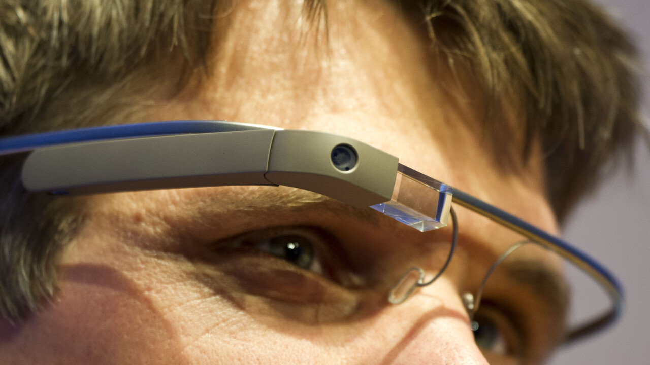 Google releases Glass system image and rooted bootloader for hackers, but warns of voiding the warranty