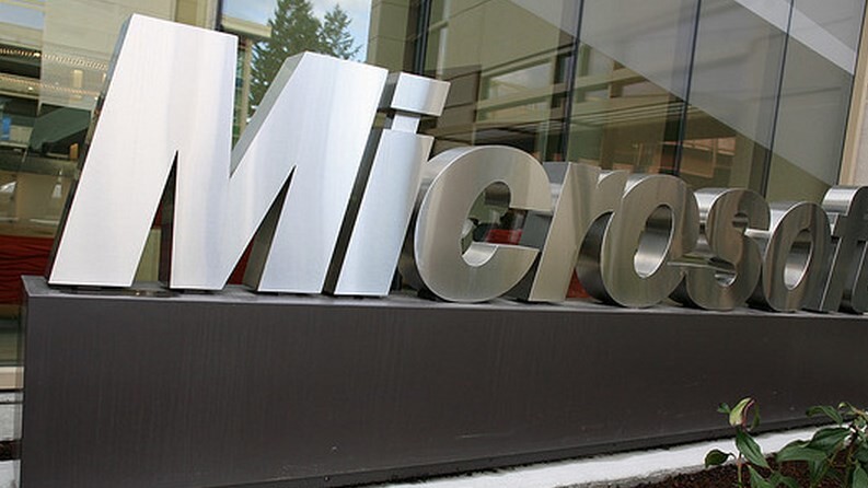 This week at Microsoft: SkyDrive, Windows Phone, and Blue