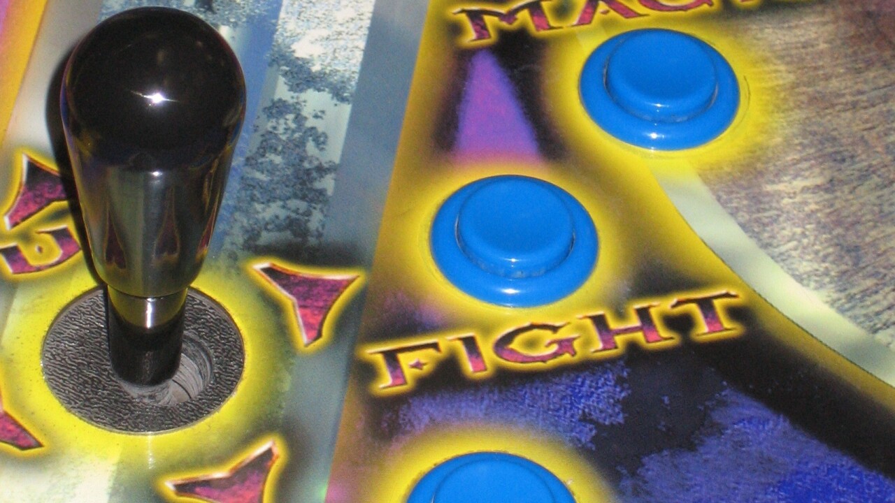 Google debuts Chrome games Roll it and Racer to show off the browser’s cross-platform syncing via WebSockets