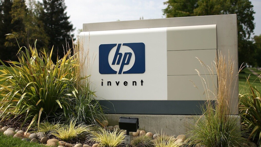 Hewlett-Packard misses street on low PC sales with Q2 revenue of $27.6B and $0.87 EPS