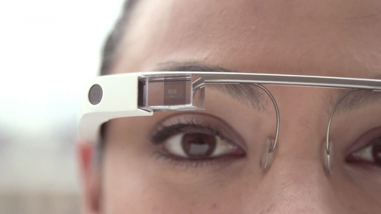 Facebook, Twitter, CNN, Elle, Evernote and Tumblr apps now on Google Glass
