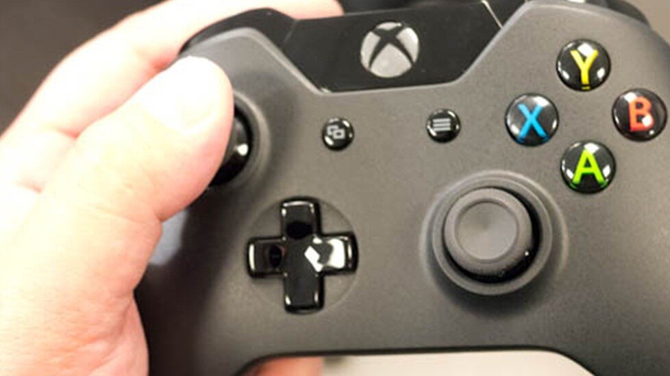 Microsoft releases 32-bit and 64-bit Windows drivers for the Xbox One controller