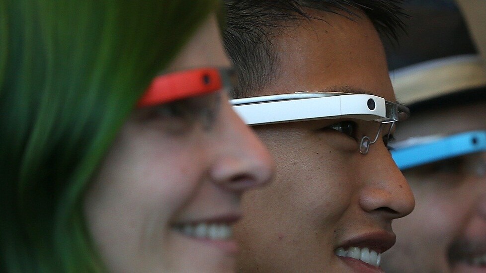 Developer releases template code to allow almost anyone to create a Google Glass app