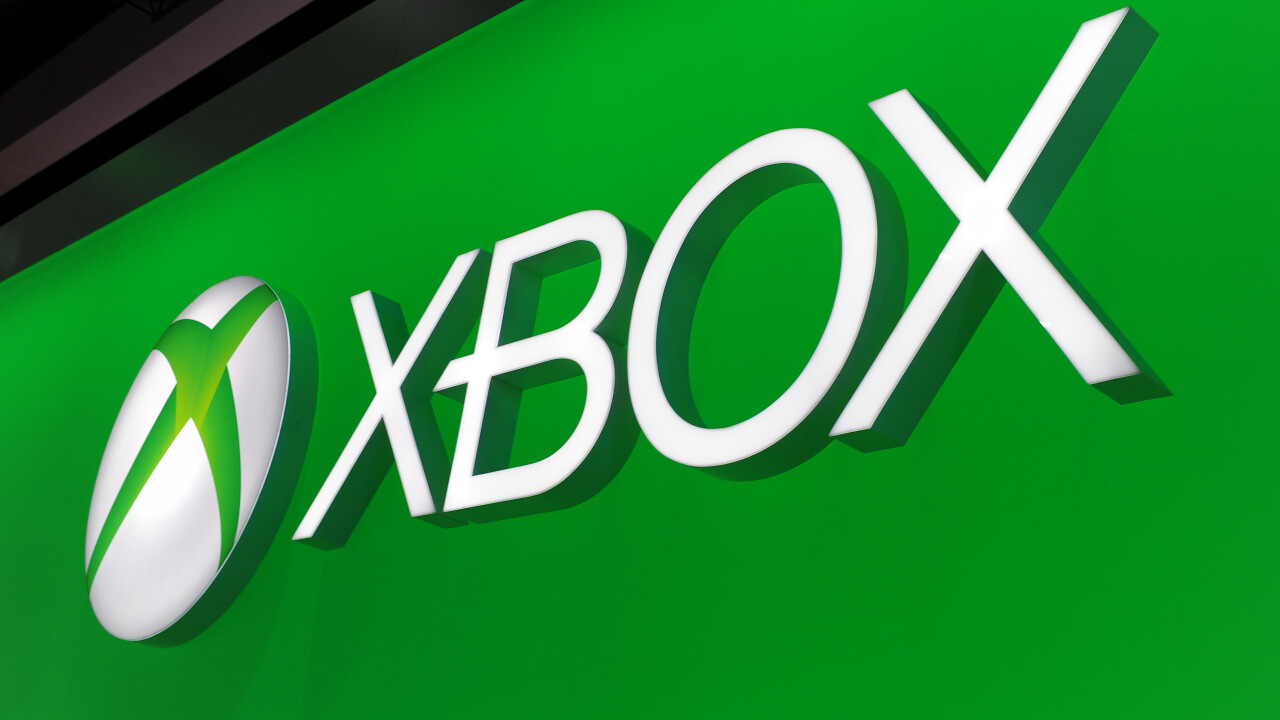 Microsoft partners with Time Warner to launch an Xbox 360 app with 300 live TV channels this summer