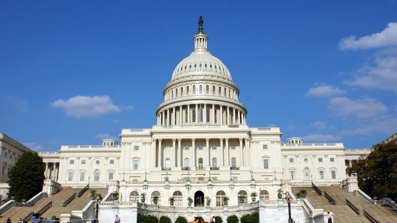 Congress makes tax ban on internet access permanent