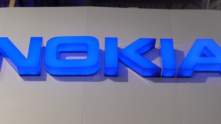 Nokia announces the 515 featurephone with 5MP camera and 3.5G, launching in September for $149