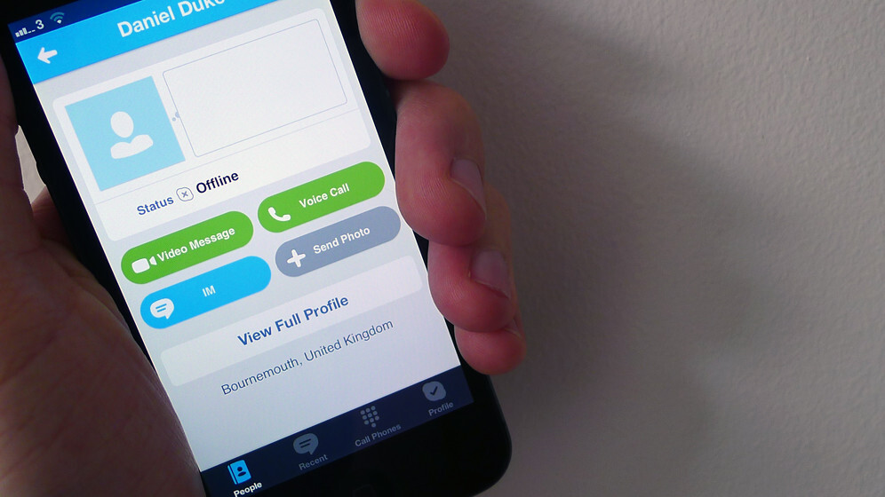 Skype adds video messaging to its Windows Phone 8 app
