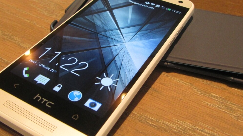 Hands-on with the HTC One Mini: smaller, lighter, sleeker, but otherwise the same