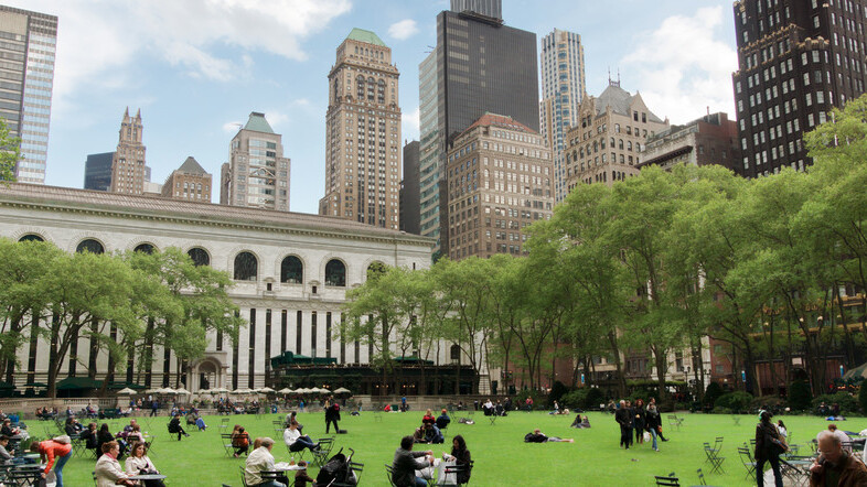 NYC adds WiFi hotspots in 32 more parks, but with a catch: Only 10 minutes of free browsing per day