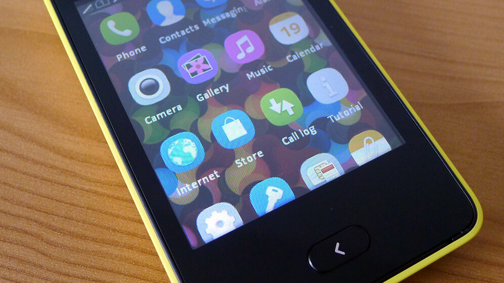 Nokia Asha 501 review: A colorful, $99 handset bringing smartphone-like experiences to the masses