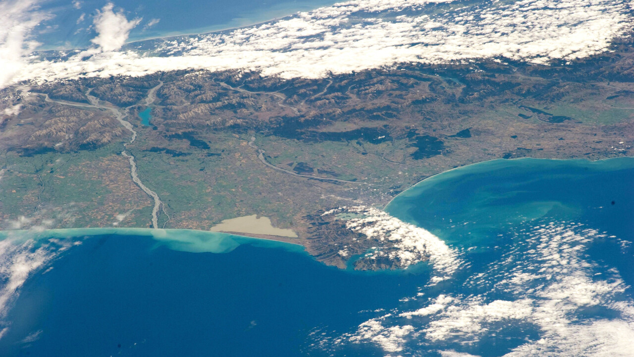 Google Earth for Android app now lets you rediscover all of your geotagged Google+ photos