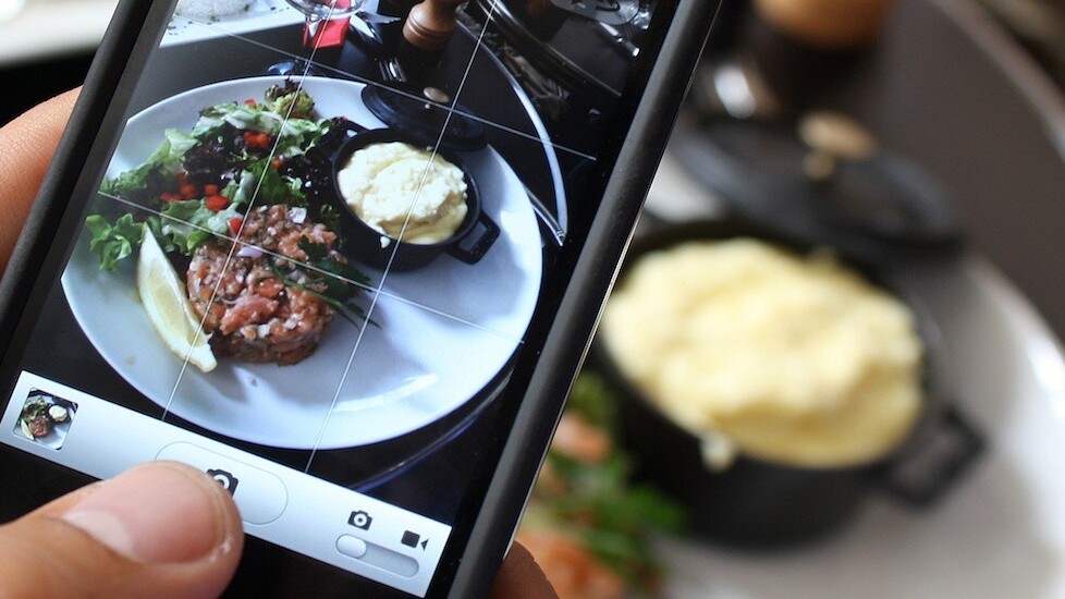 Jawbone’s UP app for iOS now offers better food logging tools and a simple ‘food score’