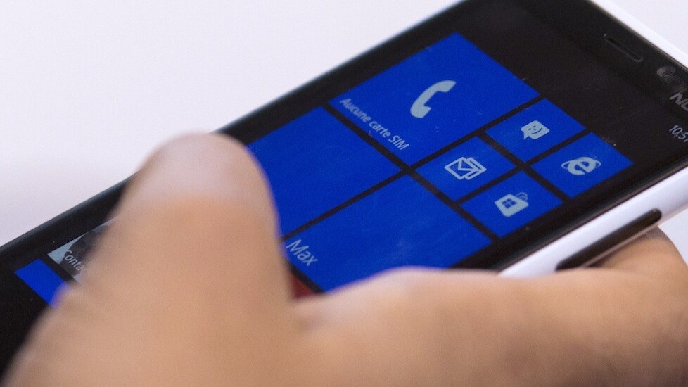 Leaked image gives a first glance of Samsung’s upcoming Windows Phone 8.1-powered device