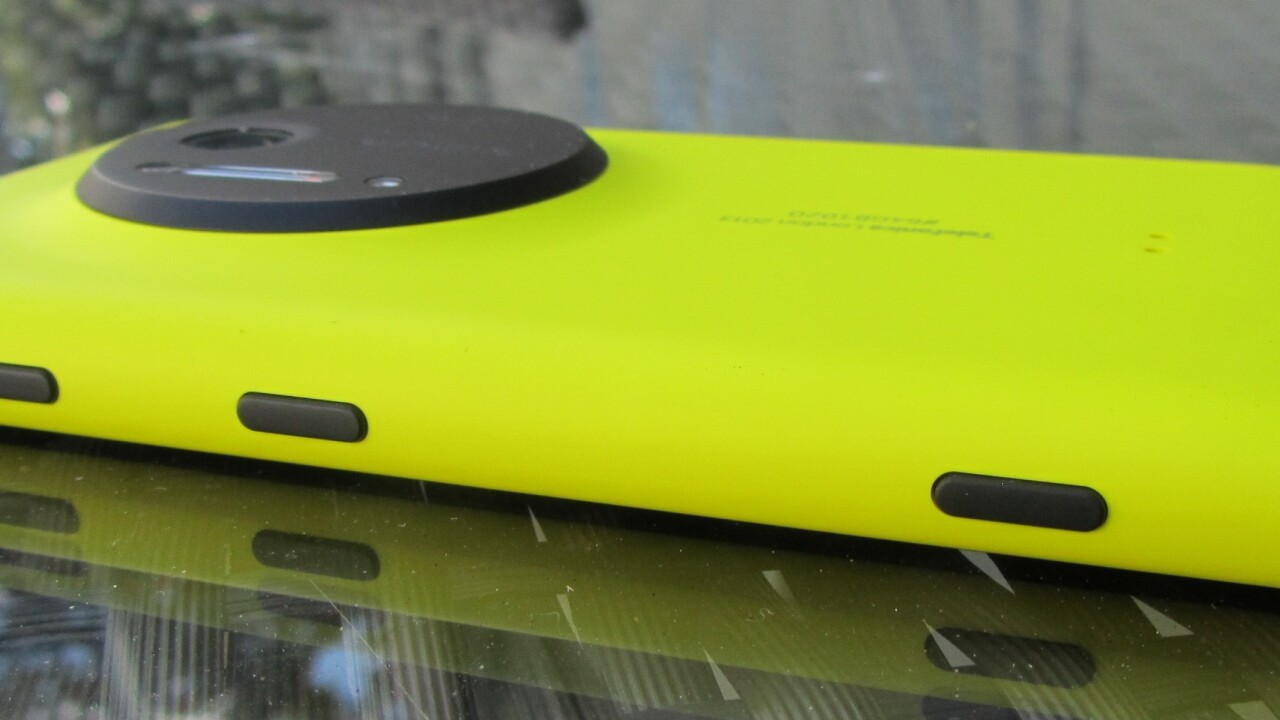 Nokia Lumia 1020 review: The best camera phone, but not the best smartphone