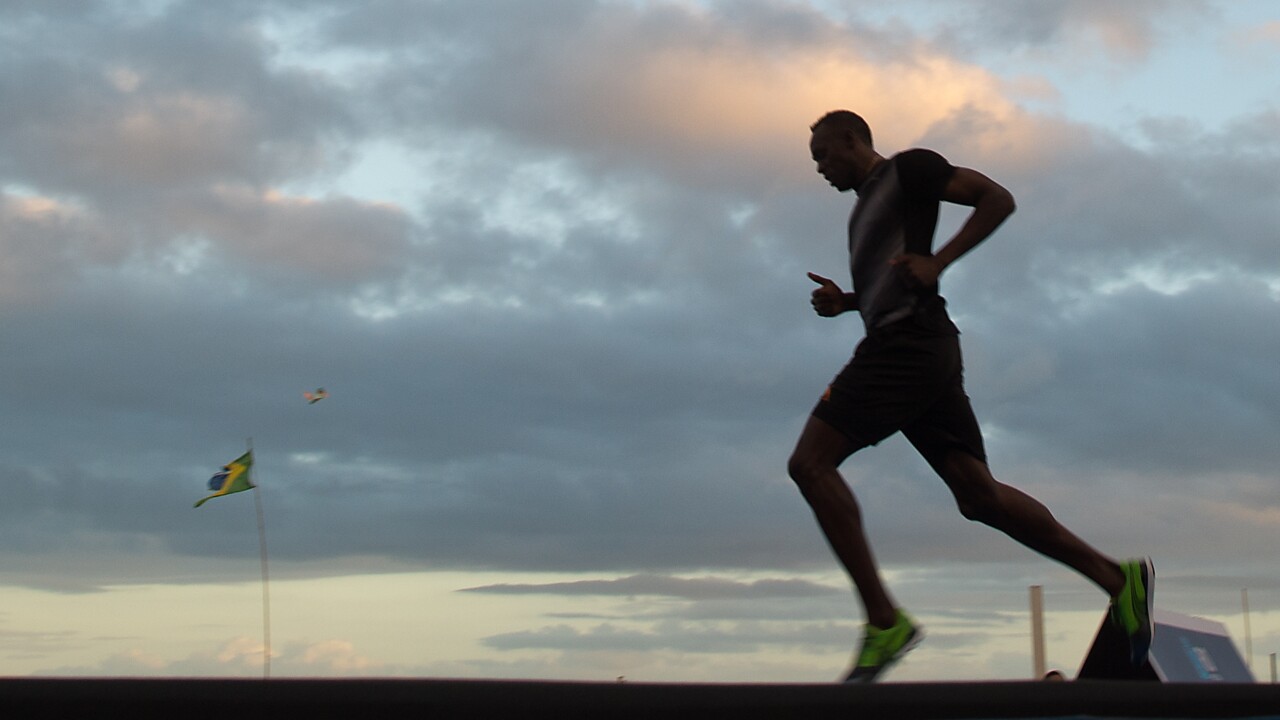 RunKeeper update taps iPhone 5s M7 co-processor to track cadence and automatically log your walks