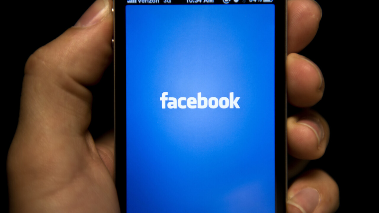 Almost half of Facebook’s advertising revenue now stems from mobile