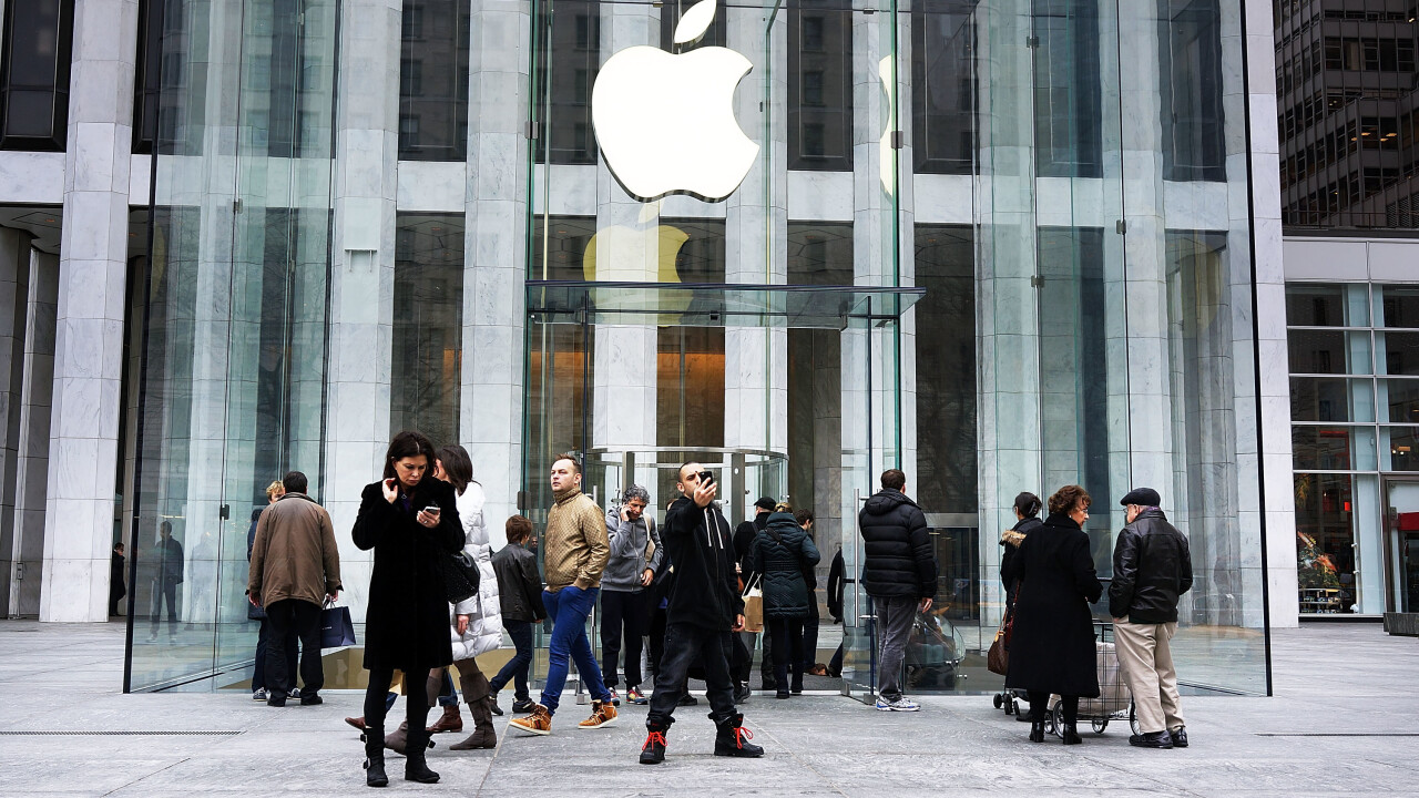 Apple stores generated $4.5b, a 6% YoY increase, and saw 99m visitors in Q4 FY2013