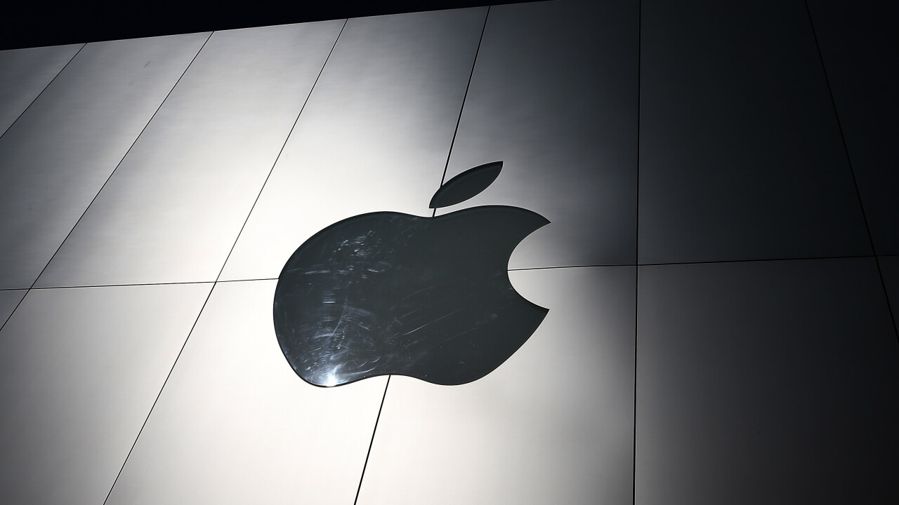 Apple sold 4.6M Macs and 3.49M iPods in Q4 FY2013, a 7% and 35% YoY decrease