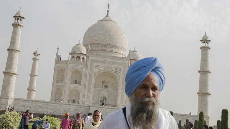 Google is bringing the Taj Mahal and 99 other heritage sites from India to Street View