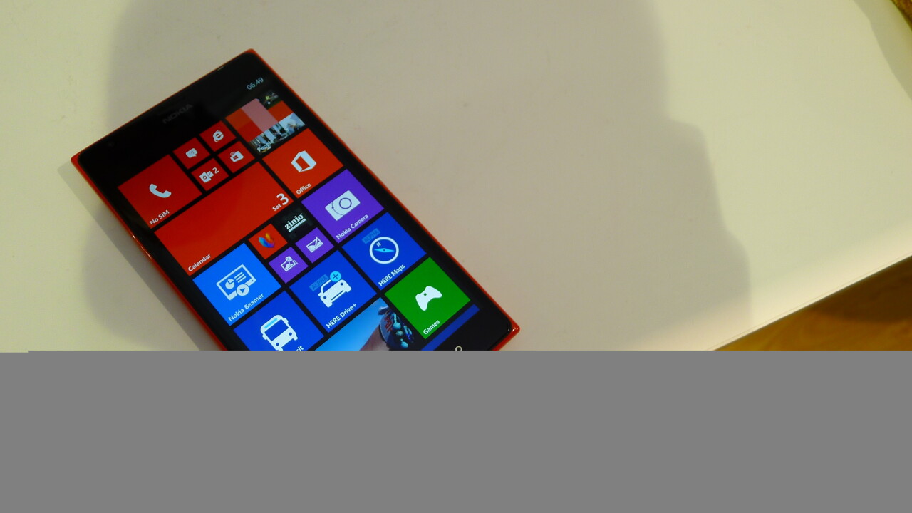 Nokia Lumia 1520 hands-on: This colossal 6″, 1080p quad-core smartphone is sizing up the Galaxy Note 3