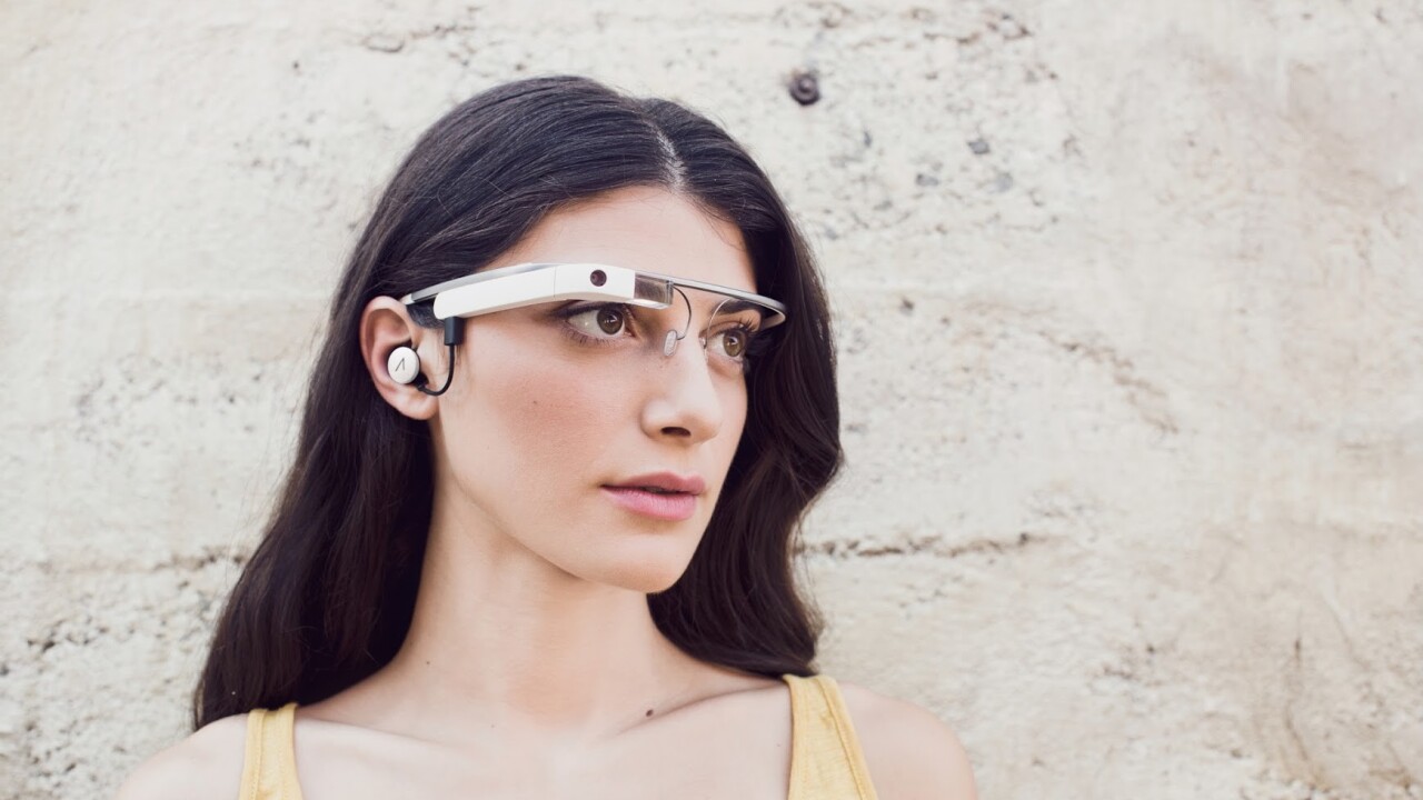 Google Glass firmware update adds screen lock, YouTube uploading and wink to take a photo